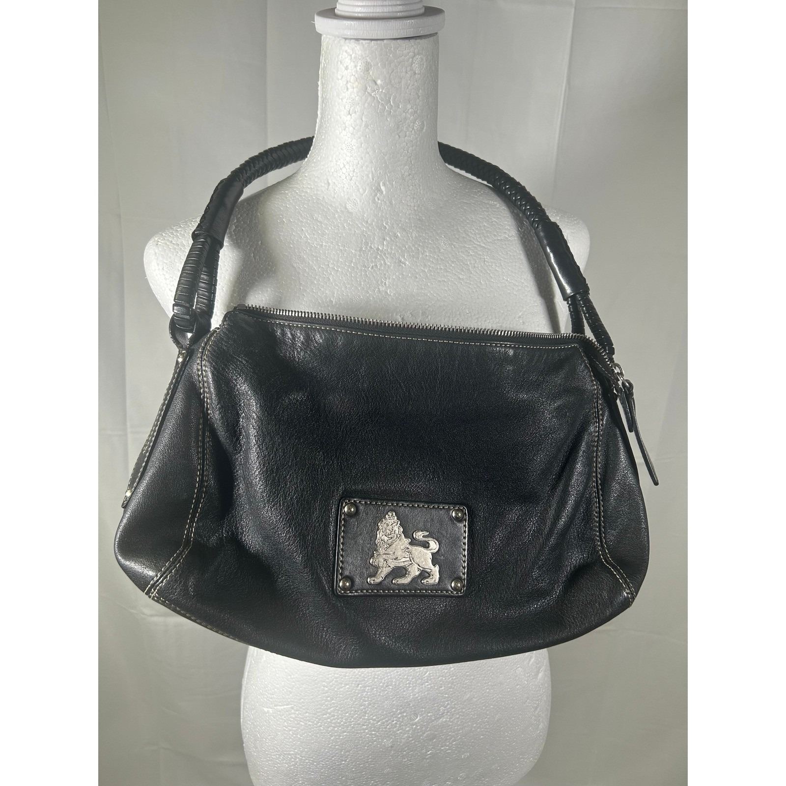 Mcm Black Leather Shoulder Handbag Lion Emblem Zip Top #283